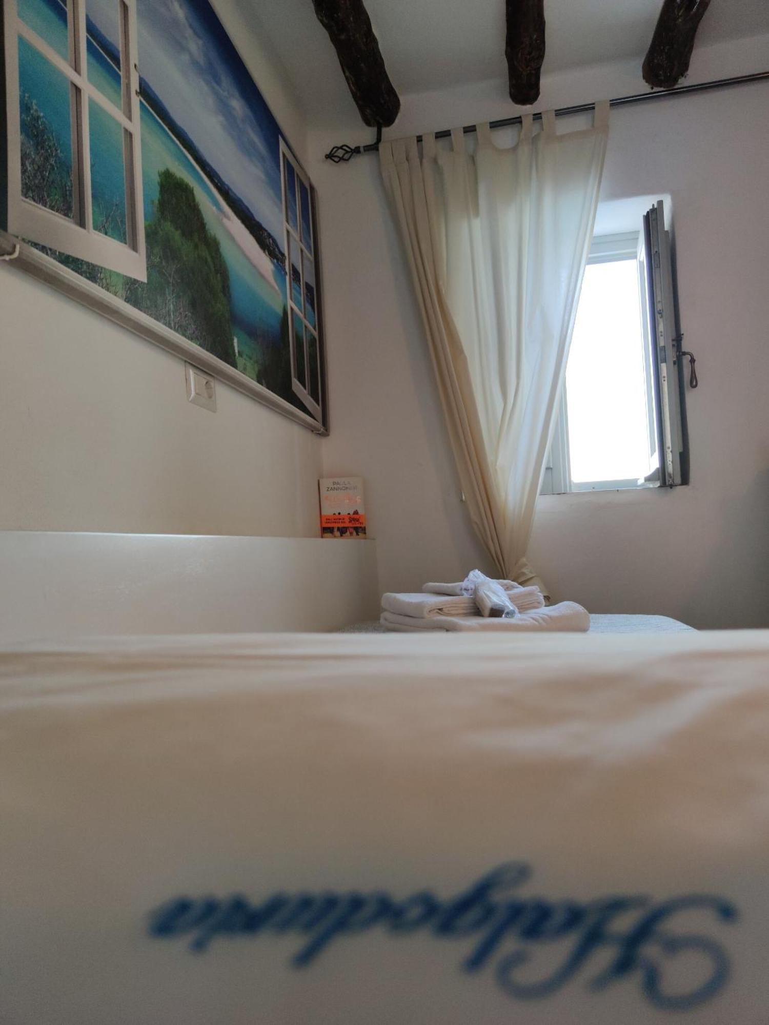Halgoduria Hotel Santa Marina Salina Room photo